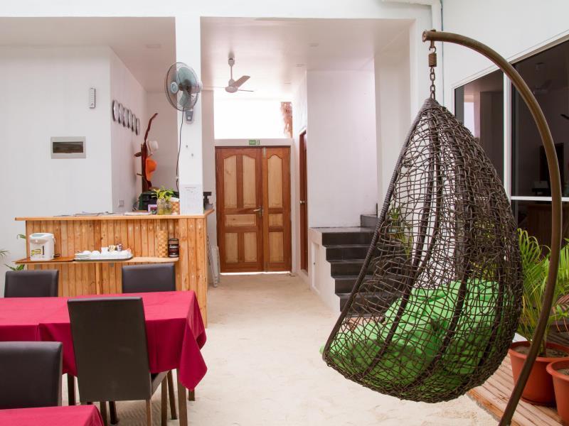 Royal Pearl Inn Maafushi Buitenkant foto