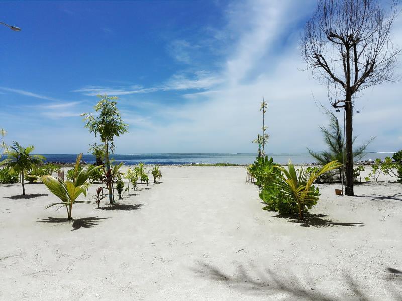 Royal Pearl Inn Maafushi Buitenkant foto